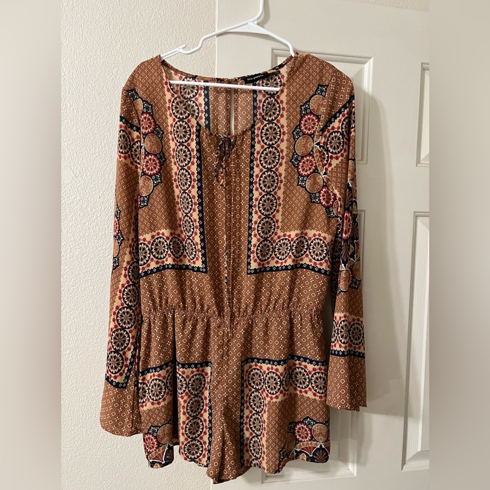 Size large boutique romper